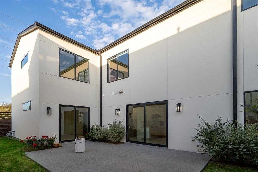 3321 Walchard Ct - Photo 6 of 40