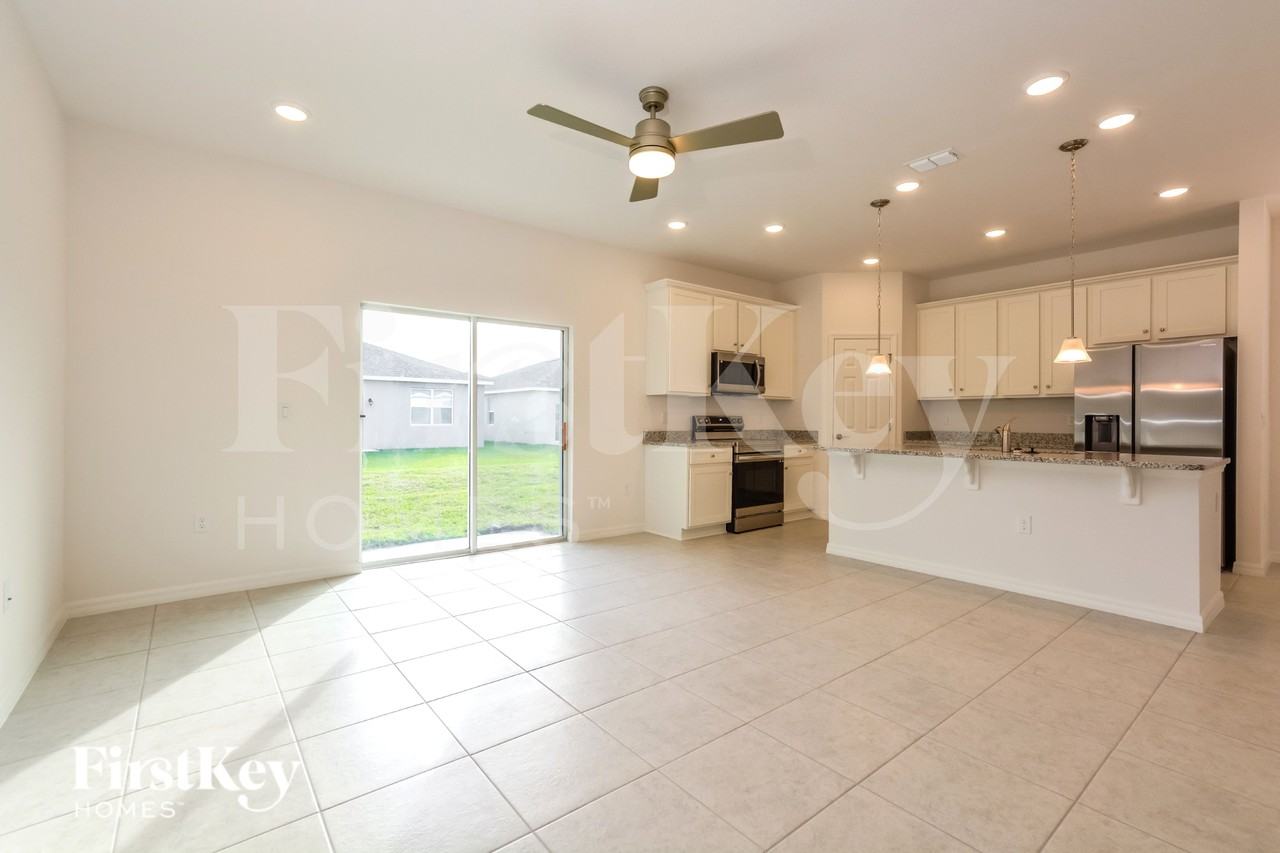 1215 Ponca Rd - Photo 3 of 16