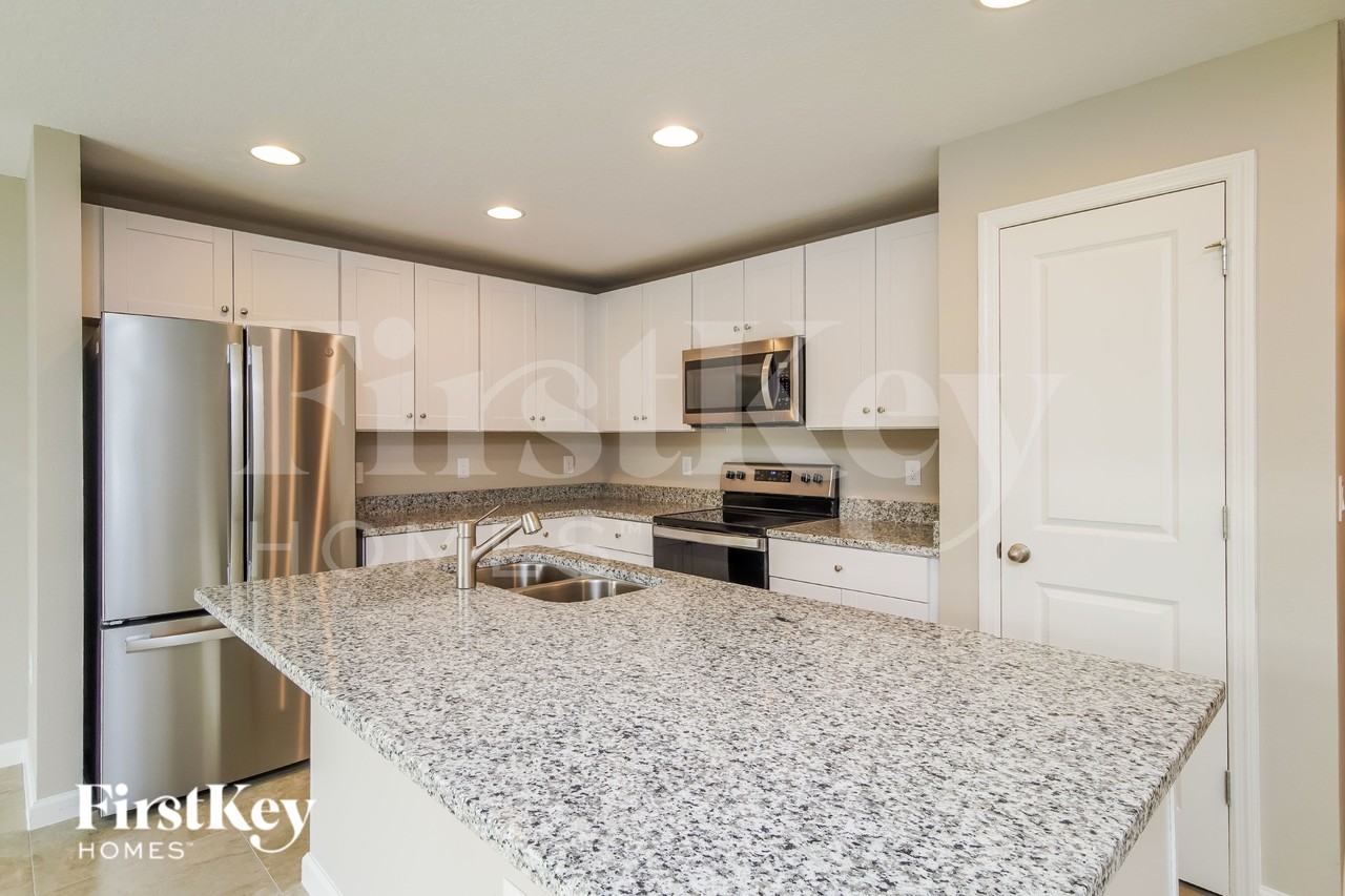 111 Southern Breeze Loop - Photo 6 of 15