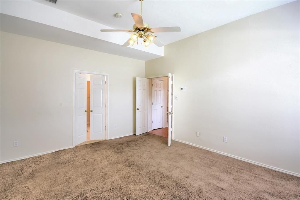 624 Forest Hill Dr - Photo 3 of 21