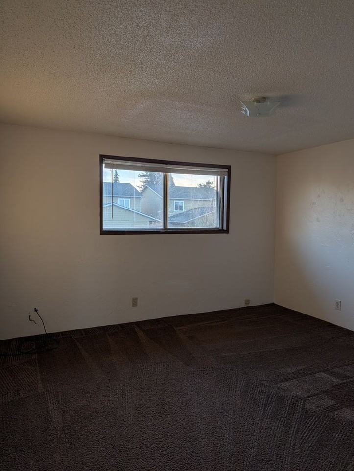 4184 Bluebelle Way - Photo 2 of 16