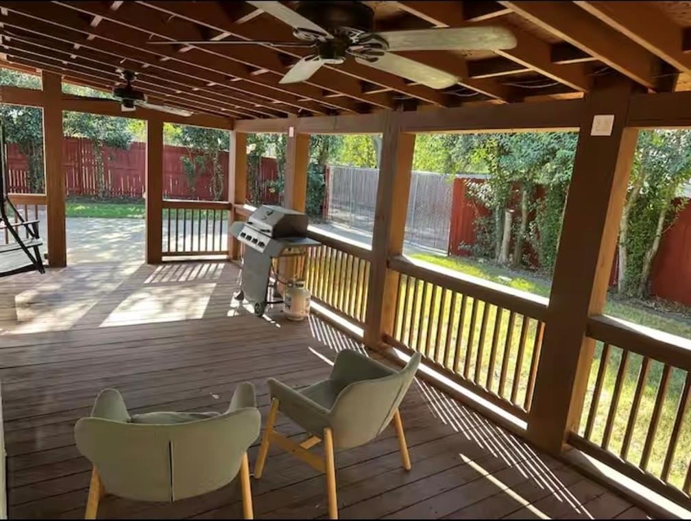 1709 Elk Grove Dr - Photo 5 of 31