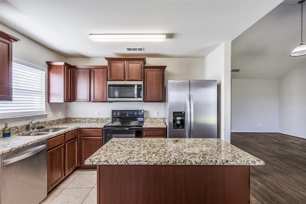 2101 Old Harbor Way - Photo 5 of 12