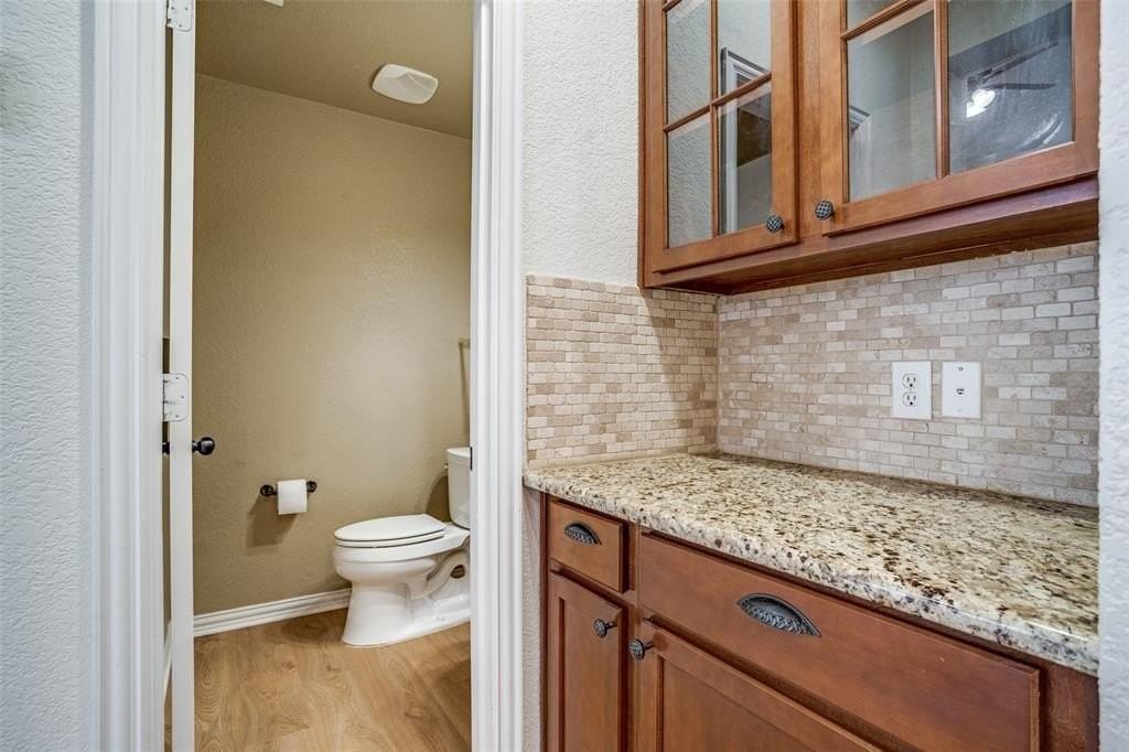 858 Llano Dr - Photo 6 of 12