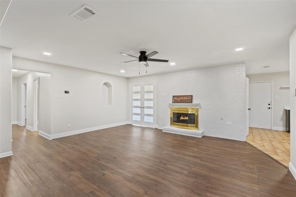 2502 Cumberland Dr - Photo 2 of 28