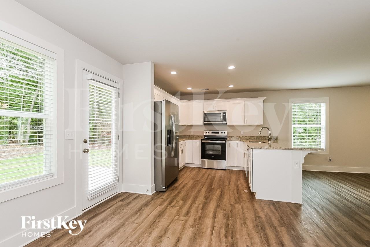 6955 Overton Cir - Photo 5 of 15