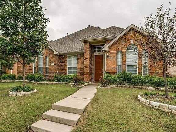 3332 Spring Mountain Dr - Photo 2 of 11