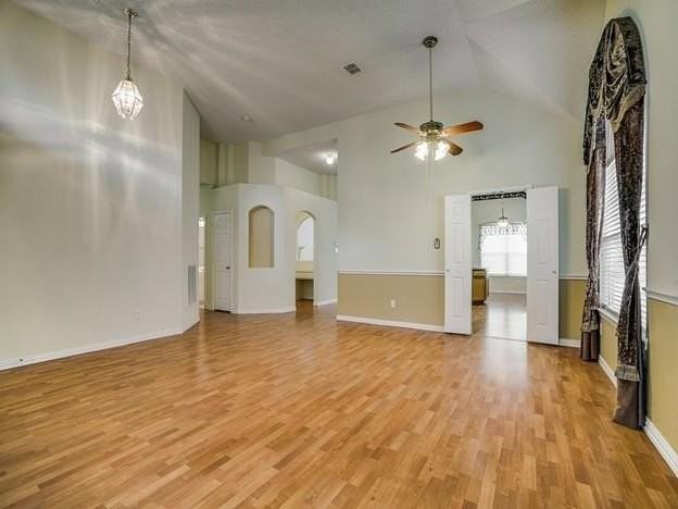 3332 Spring Mountain Dr - Photo 5 of 11