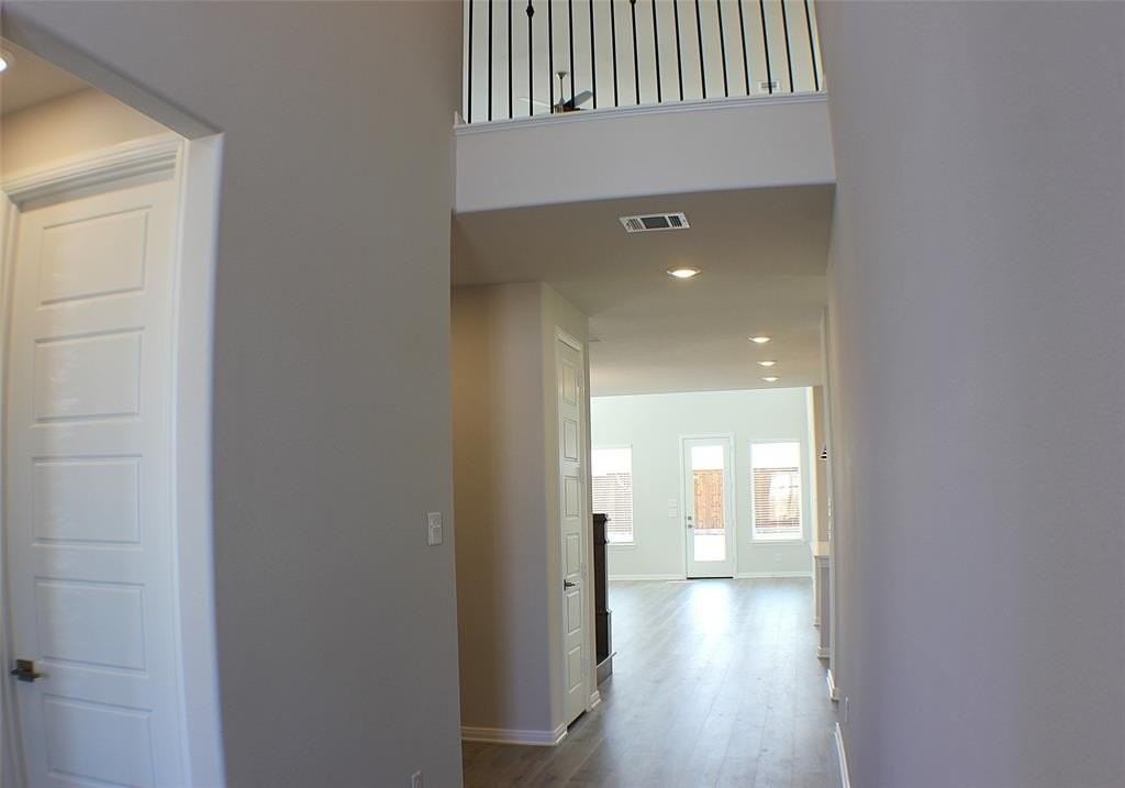 14461 Mietner St - Photo 4 of 29