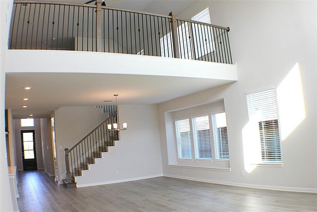 14461 Mietner St - Photo 5 of 29