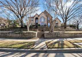 featured image of 5548 Widgeon Way