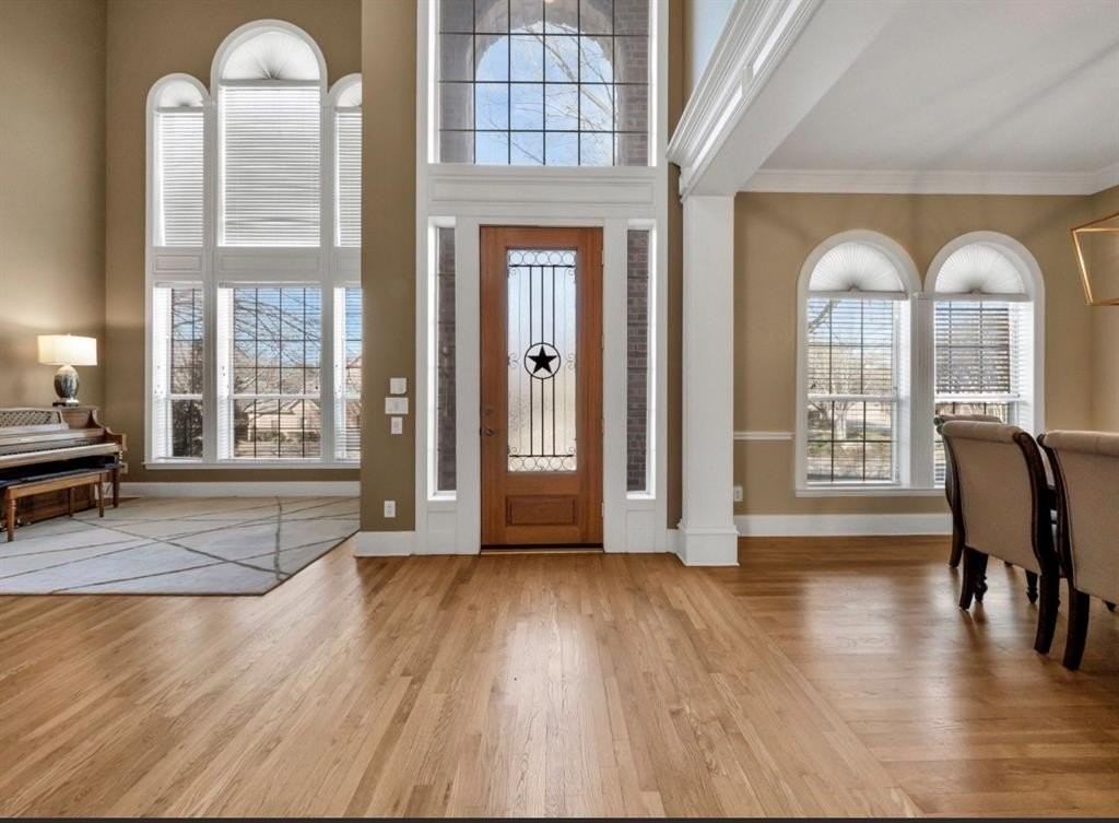 5548 Widgeon Way - Photo 6 of 36