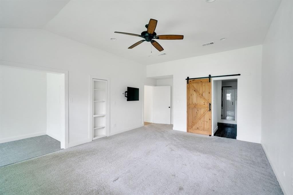 3301 Yellowstone Dr - Photo 7 of 30