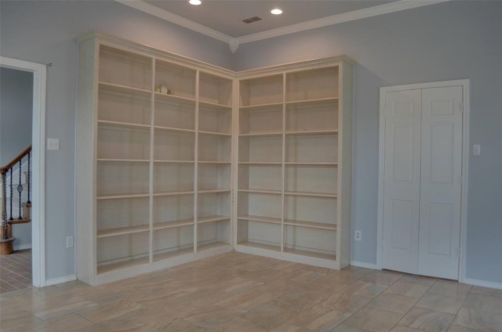 105 Country Green Ct - Photo 7 of 20