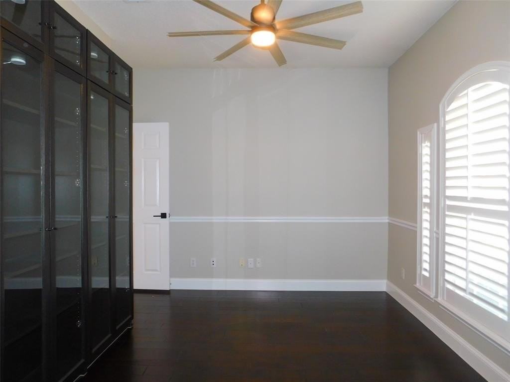 3512 Yale Dr - Photo 6 of 28