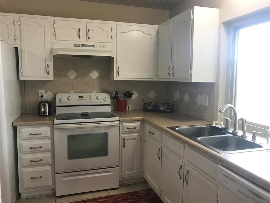 3209 Oak Vista Dr - Photo 6 of 20