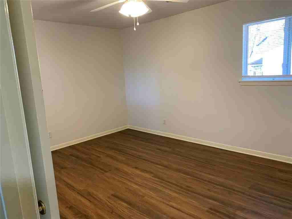 1402 S Cliff St - Photo 5 of 9