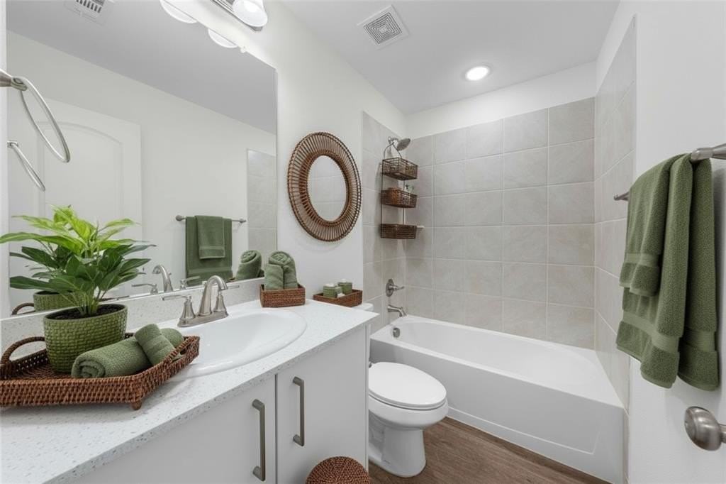 224 Woodlands Blvd - Photo 7 of 39