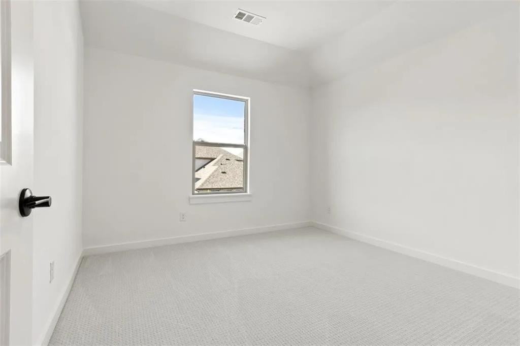 2833 Concord Dr - Photo 7 of 19