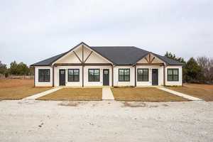 featured image of 20496 Us Highway 377 #B