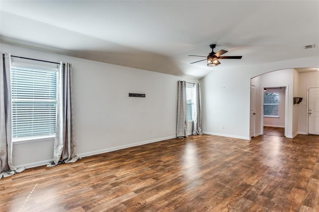 2252 Old Leonard St - Photo 4 of 25