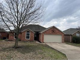 featured image of 917 Brookhaven Dr