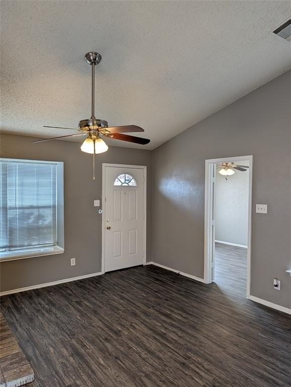 9908 Lone Eagle Dr - Photo 3 of 20