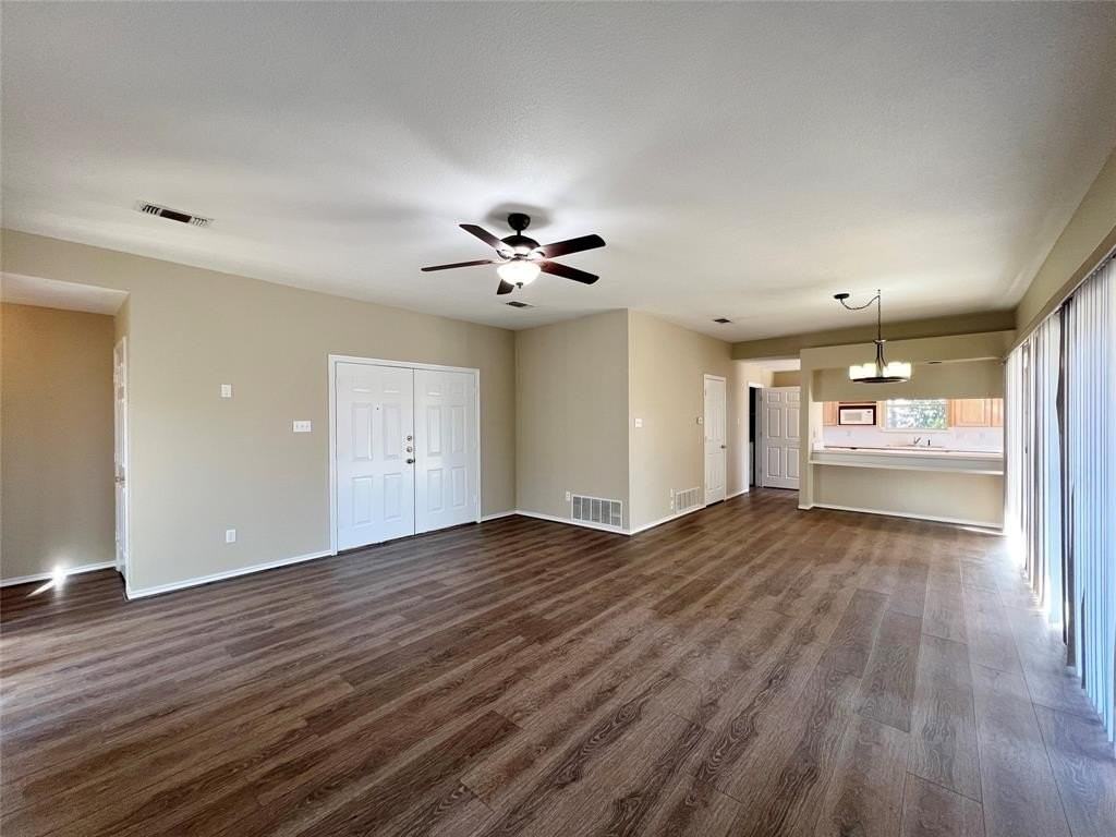 507 W Baylor St - Photo 4 of 17