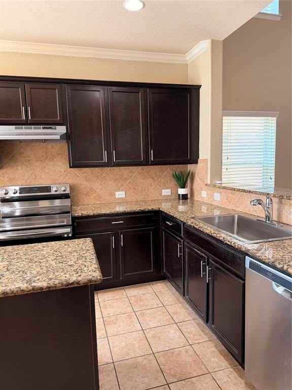 9044 Sundance Trl - Photo 6 of 26