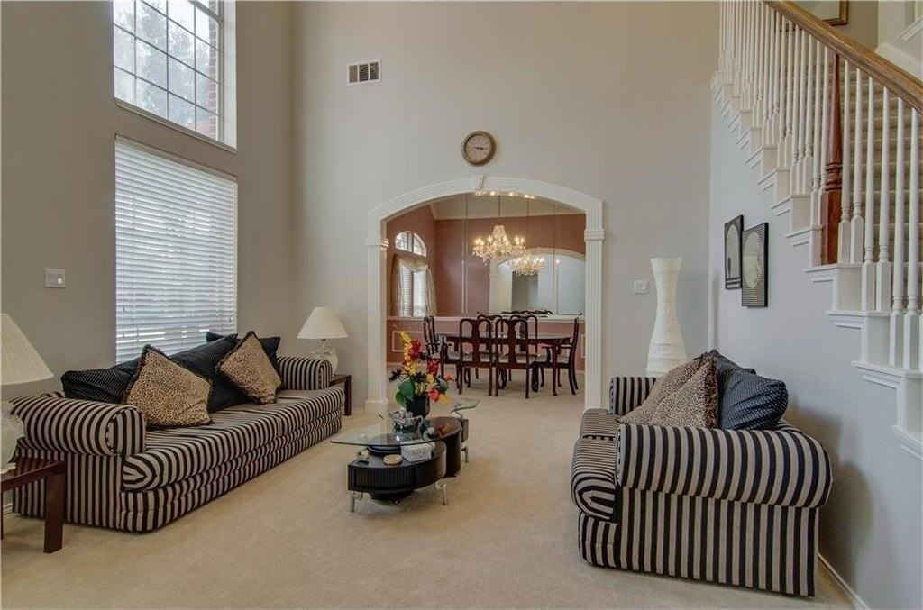 3825 Cochran Dr - Photo 4 of 36