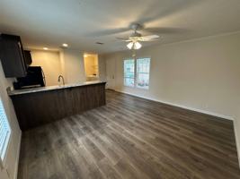 featured image of 1600 Ne 12th Ave #70
