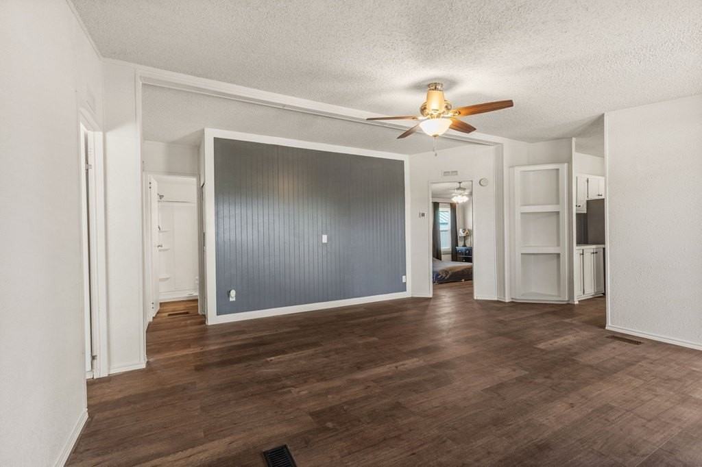 4120 E Marigold St - Photo 6 of 33