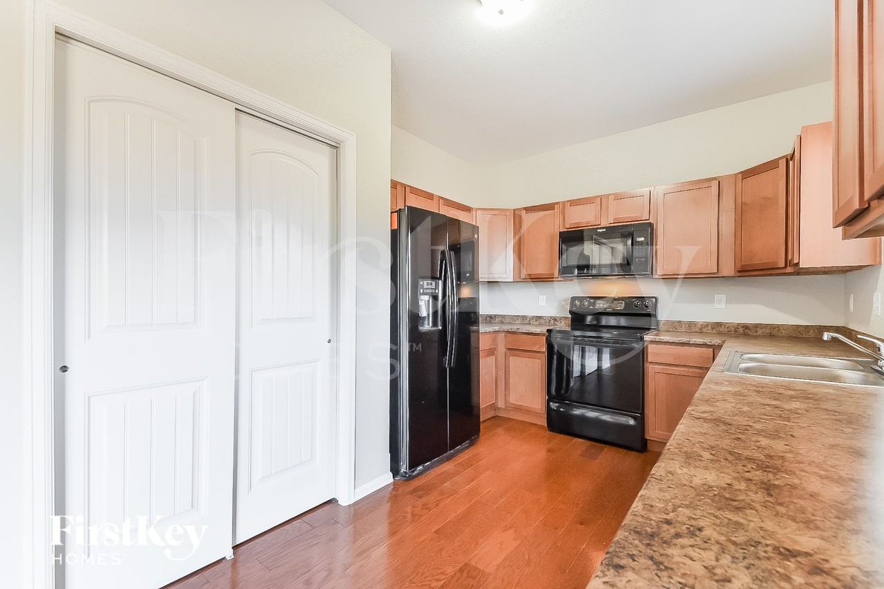 3632 Wild Daisy Dr - Photo 6 of 15