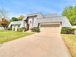 featured image of 1533 Glenbrook Dr