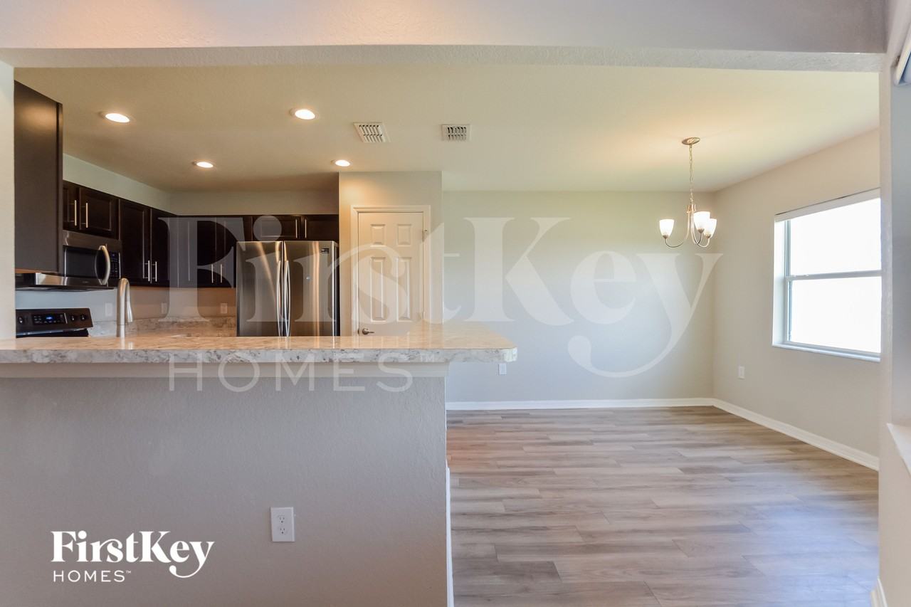 127 Sandhill Crane Ln - Photo 6 of 15