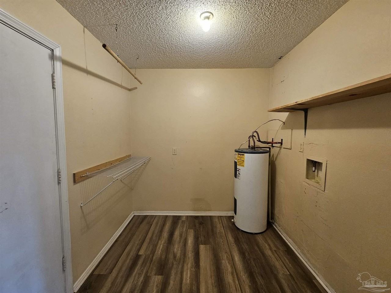 4417 Eastpointe Dr - Photo 5 of 11