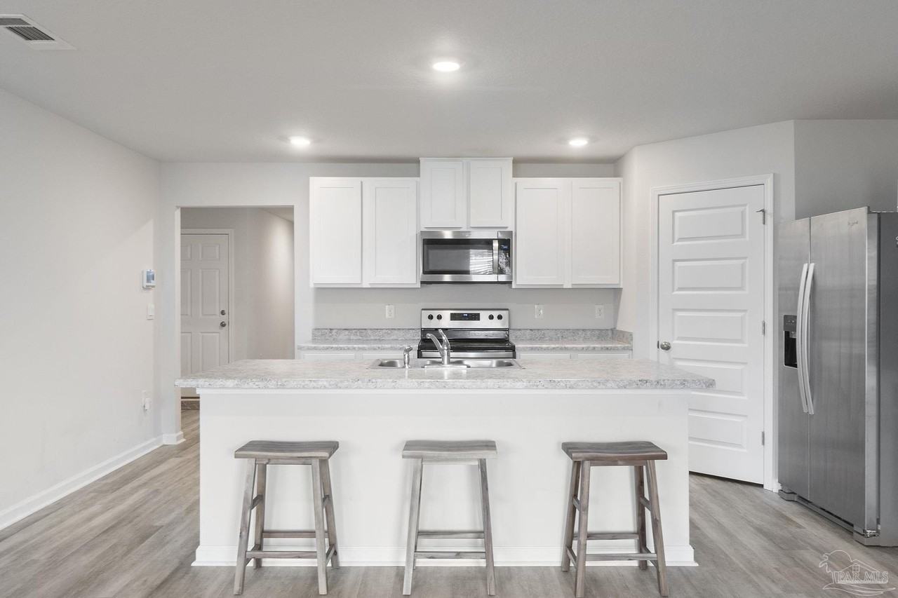 4358 Redbay Ct - Photo 7 of 43