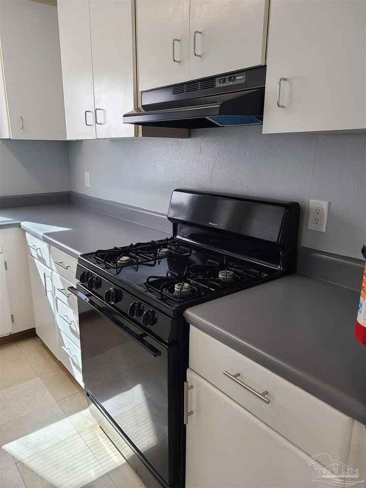 405 N F St Unit A #A - Photo 5 of 12