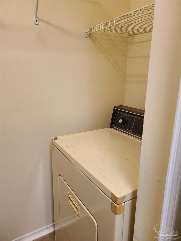 501 E Burgess Rd Apt H5 #H5 - Photo 5 of 16