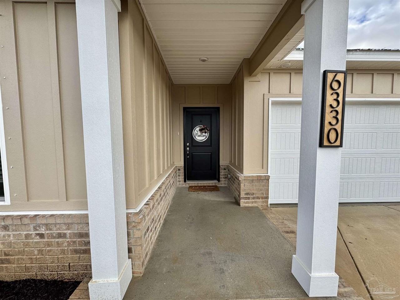 6330 Buckthorn Cir - Photo 5 of 43