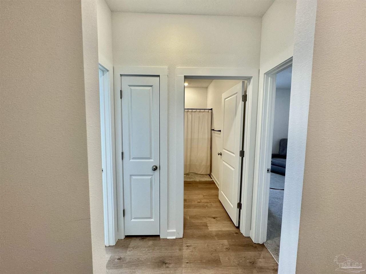 6330 Buckthorn Cir - Photo 7 of 43