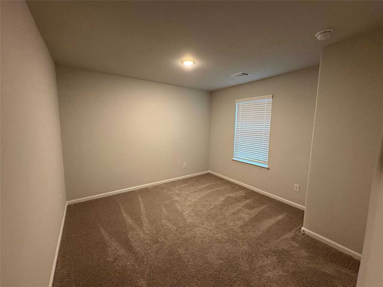 56 Valiant Ridge Trl - Photo 5 of 8