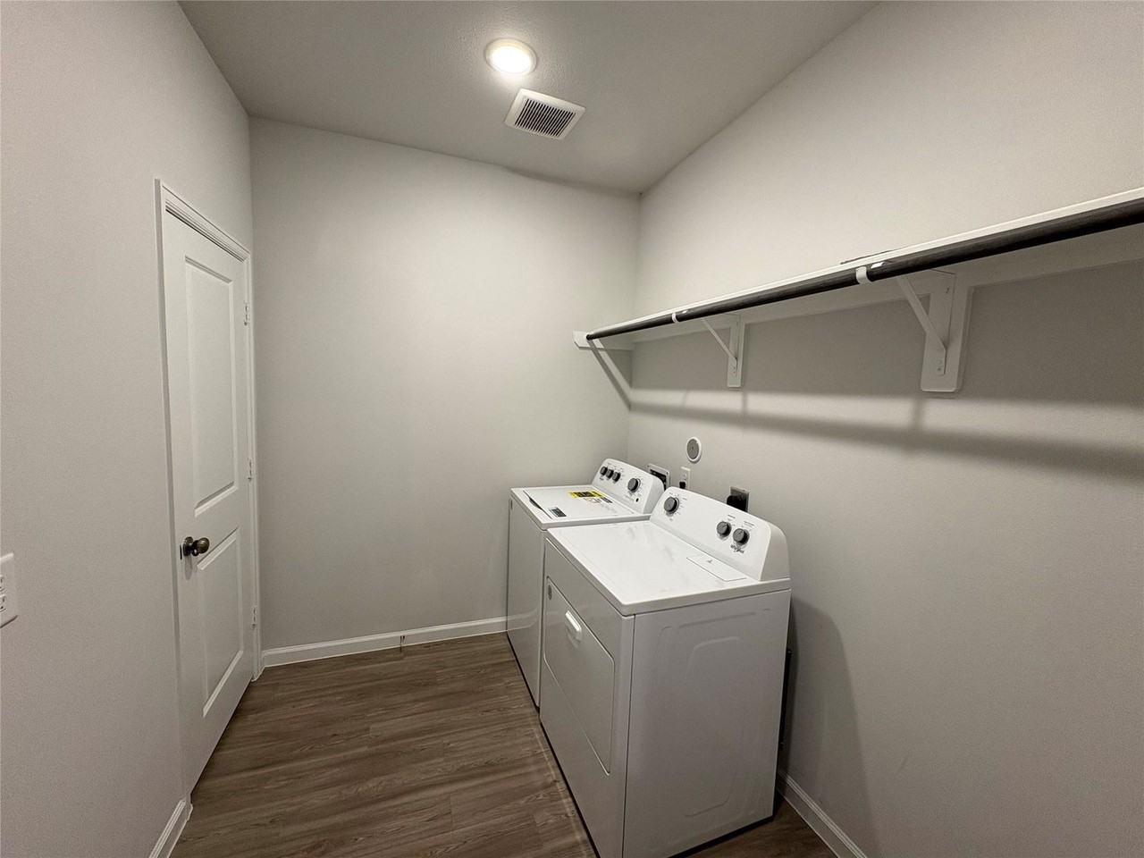 56 Valiant Ridge Trl - Photo 7 of 8