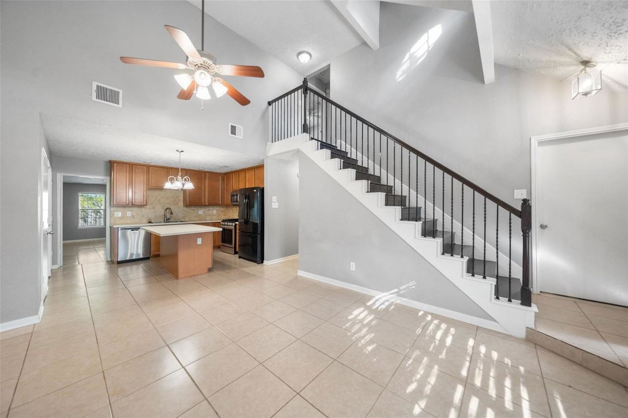 22906 Black Willow Dr - Photo 5 of 8