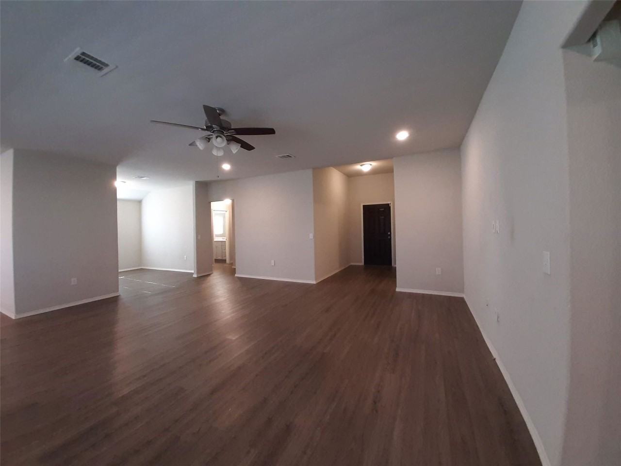 221 Stalwart Hill Trl - Photo 6 of 8