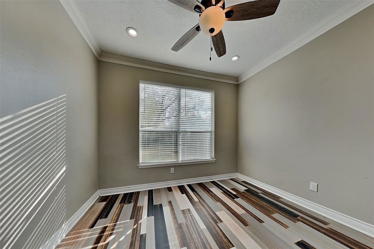 1406 Chesterpoint Dr - Photo 7 of 8