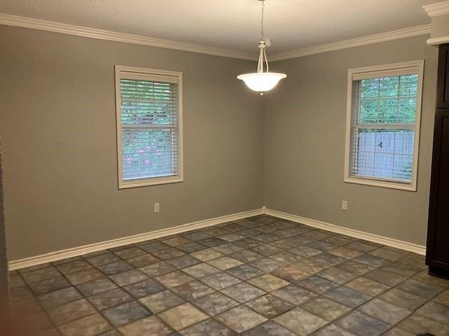 111 Shadylyn Dr - Photo 6 of 8