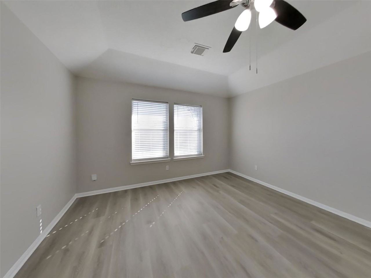 3123 Spring Ranch Ln - Photo 7 of 8