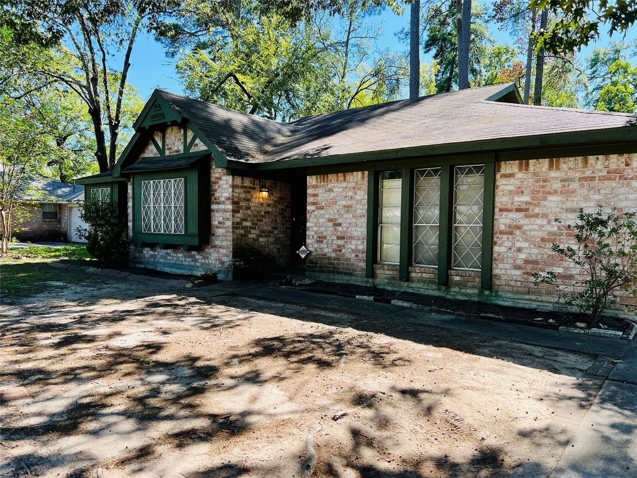 422 Gamewood Dr - Photo 4 of 8