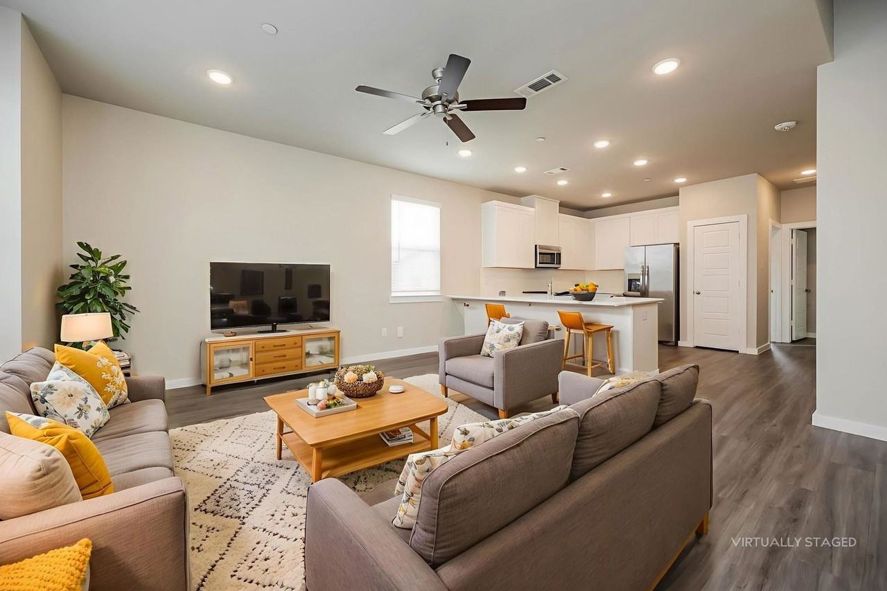 18435 Idyllic Aly - Photo 3 of 8